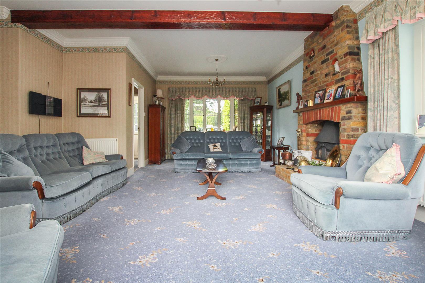 Hook End Keith Ashton